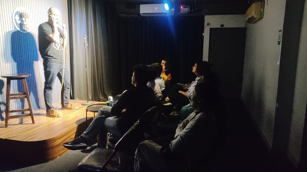 Live Show at TAG Comedy Club